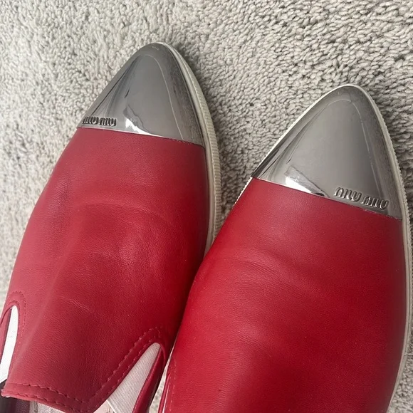 Miu Miu Pointed Metal Cap Toe Skate Red Leather Sneakers Size 10 (40) - Picture 4 of 9